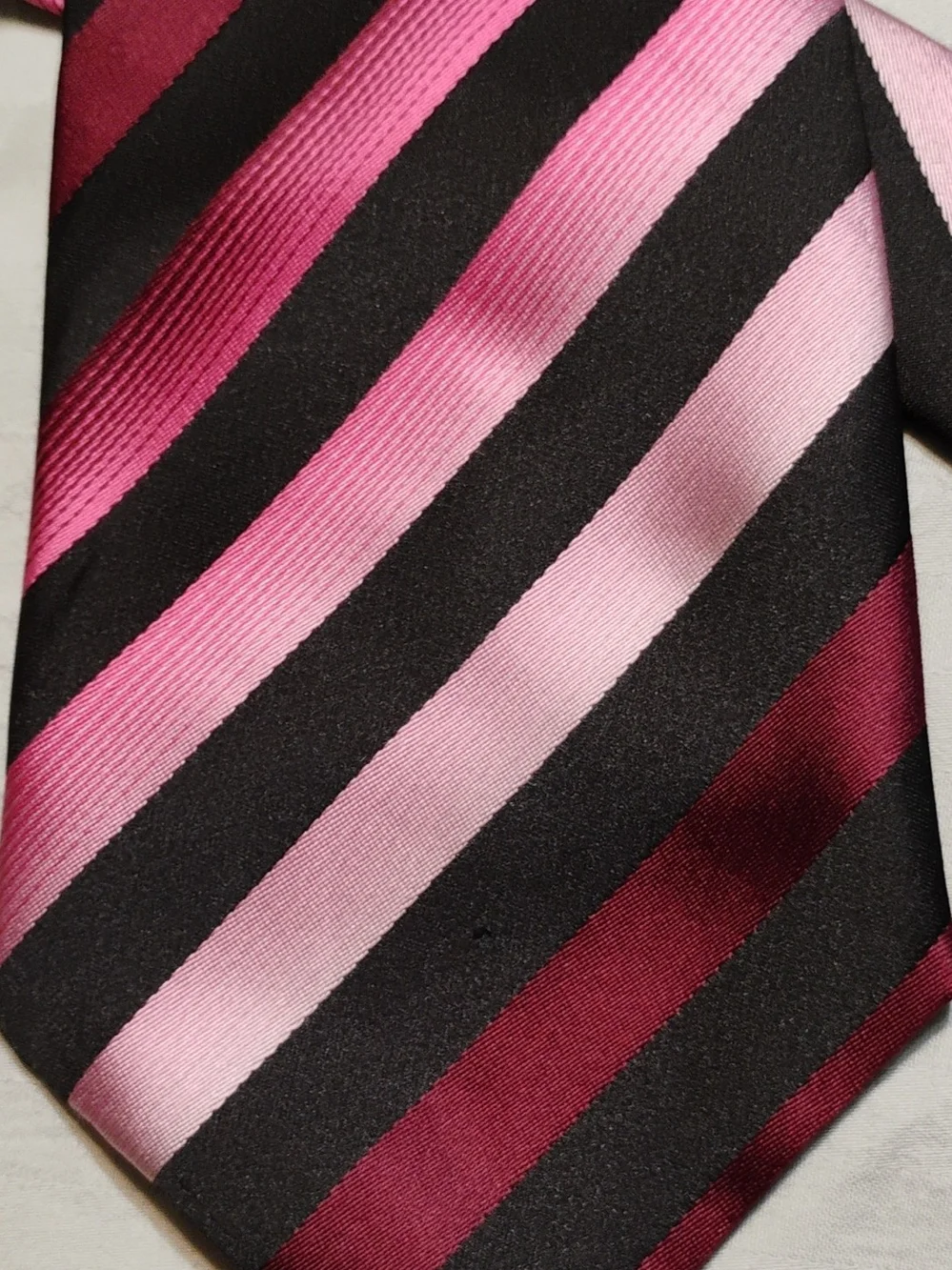 Giorgio Armani Men's Pink and Black Striped Silk Tie